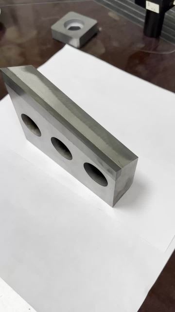 Carbide cutting tool 1