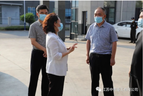 Wang Juan, the vice mayor of Yancheng City, the secretary of the CPC Yandu District Committee and the secretary of the Party Working Committee of the High-tech Zone, led a delegation to visit our company