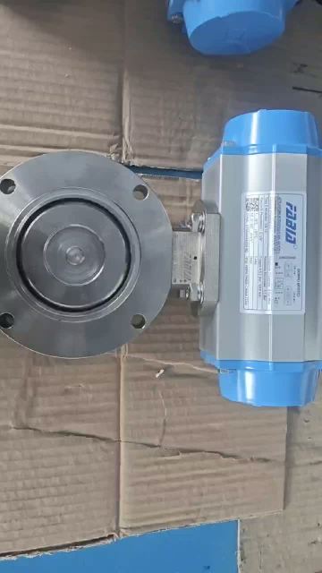Pneumatic butterfly valve