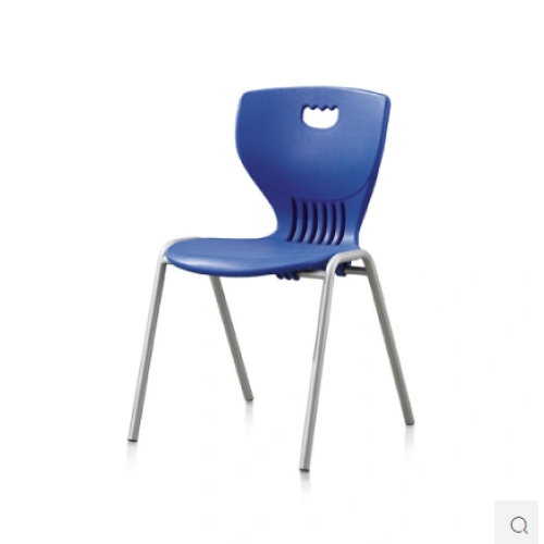 स्कूल प्लास्टिक की कुर्सियों और समायोज्य छात्र डेस्क के साथ कक्षा आराम को बढ़ाना