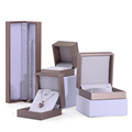 Hanhong Großhandel Schmuck Verpackung Organizer Velvet Schmuck Verpackungsschachtel Luxus Gold Leder Ring Halskette Schmuckschachtel1