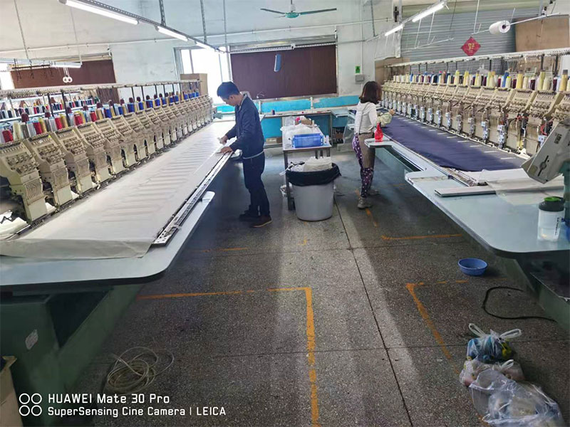 Shenzhen Longxiang embroidery products Co., Ltd