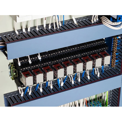 Industrie mondiale des contacteurs de la série HCDP : les progrès technologiques et la demande croissante des nouveaux secteurs énergétiques stimulent le boom du marché