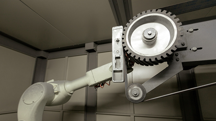 Automatic polishing