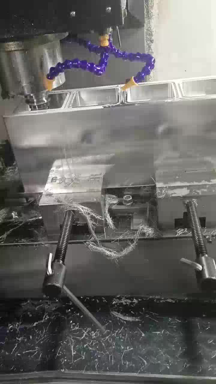 মেশিনিং সেন্টার 3