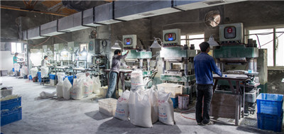 Ningbo Shuangfan Plastic Manufacturing Co.,Ltd 