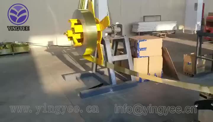 C U channel forming machine