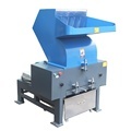 China Lowest Price Automatic Plastic Shredder Machine & Small Crusher Foam Crushing Machine1