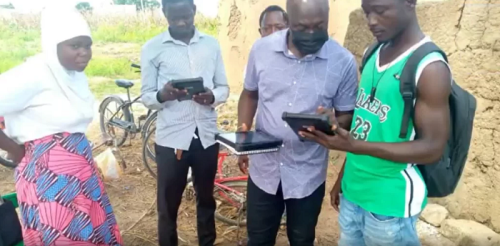 Apa sing kudu ditindakake nalika scanner bekas driji ing omah. Kepiye cara nyedhiyakake daya kanthi bener?