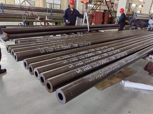 Sự khác biệt giữa ống liền mạch và ống hàn