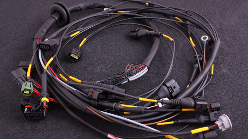 Audio-Video Navigation Automotive Connection-Kabelbaum-Update!