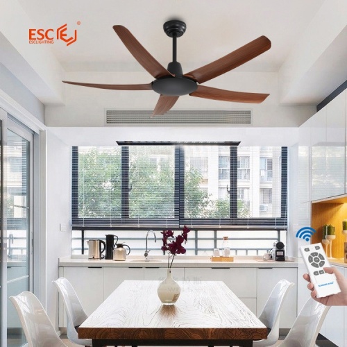 What is the difference between European ceiling fan lights and Chinese ceiling fan lights?