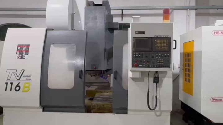 YCM116B machine center