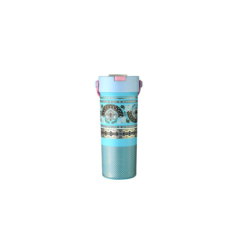 So wählen Sie eine Thermoskanne und einen doppelwandigen Becher aus