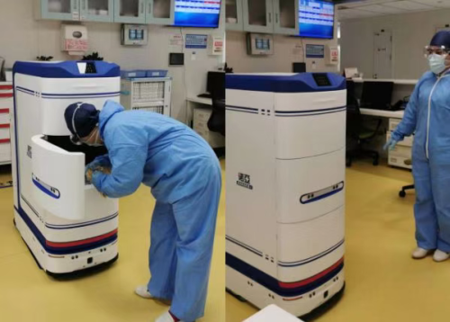 AGV Disinfection Robot Application in Hospital in China, Wuhan Fighting Against Coronavirus