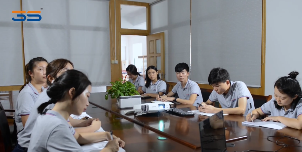 Team meeting photo 2