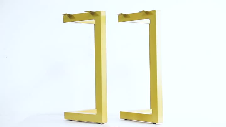 רגלי שולחן זהב