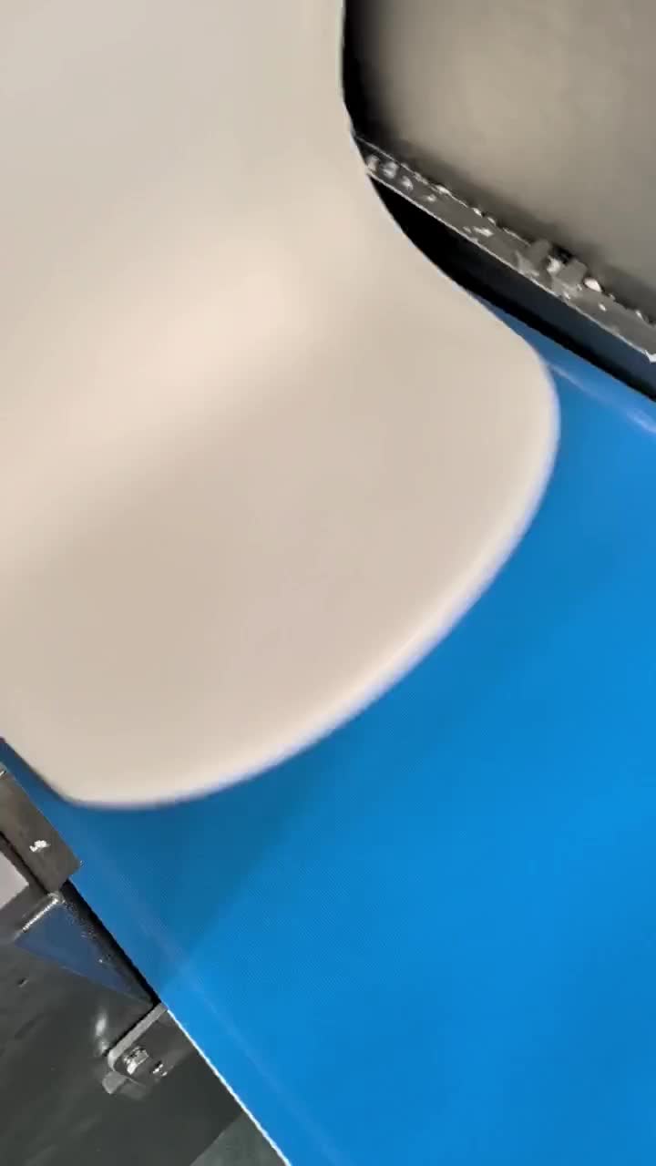 Máquina laminadora de masa