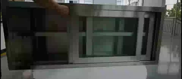 Duvara monte tek açılımlı saklama dolabı