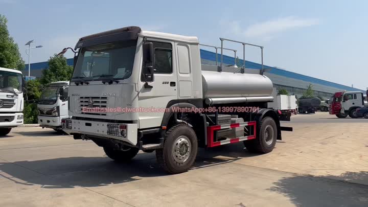 Howo 4x4 Fuel Tanker