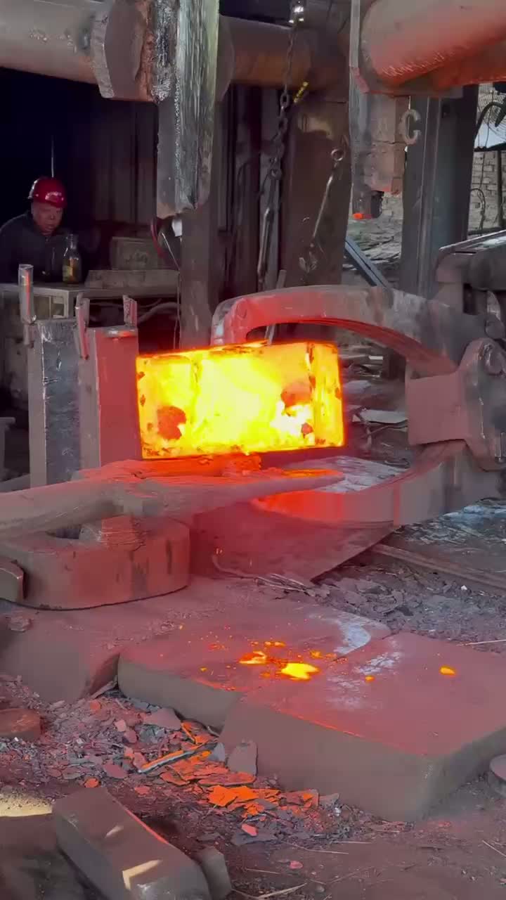 Industrial-Strength Forged Steel Roller Ring with Enhanced