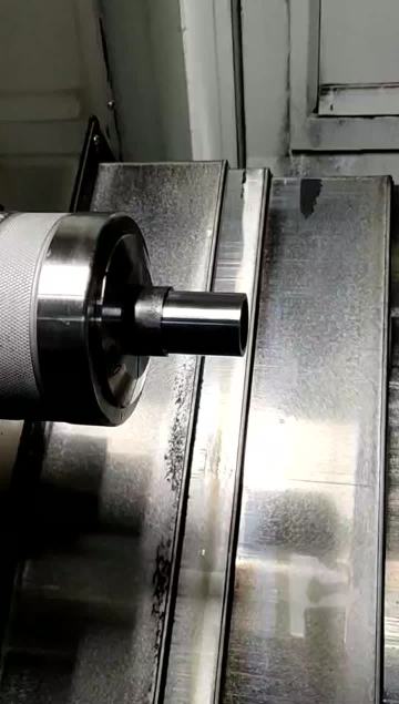 cnc lathe in