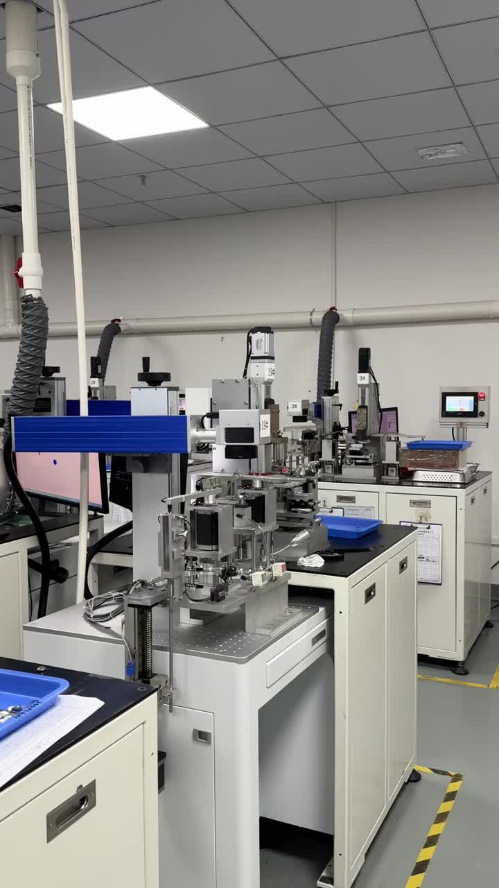 Placa de atomizador para atomizar a máquina de limpeza de janelas de água com spray