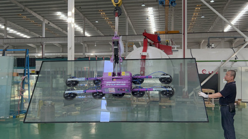 Transforming van glasafhandeling in glasfabrieken: de RDS800 -glazen hefapparatuur