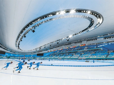 L’industrie mondiale des blocs de départ des patinoires se développe rapidement, portée par le boom des sports d’hiver, l’innovation technologique et la modernisation des sites