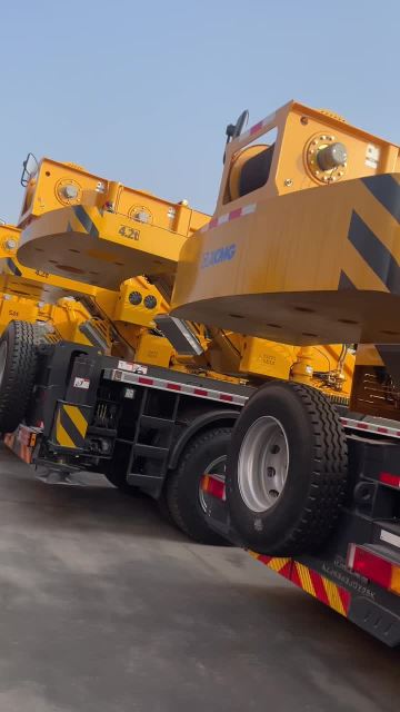Made in China, XCMG produces QY25K truck crane