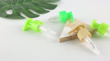 Vibrant Green & Yellow Spray Heads | Smooth Press Performance for Trigger Spray & Lotion Pump Solutions
