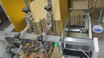 video of Hamburger box production