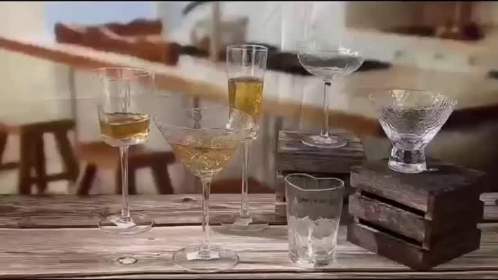 Ensemble de verre au champagne avec design martelé