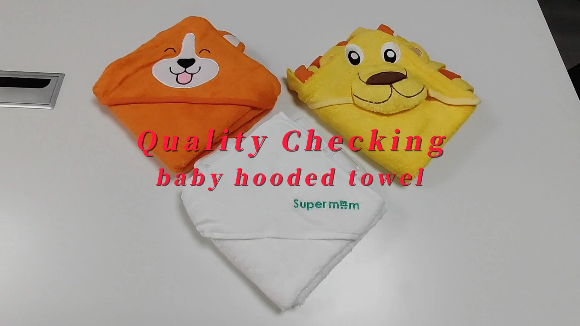 Serviette à capuche de bébé de qualité du produit