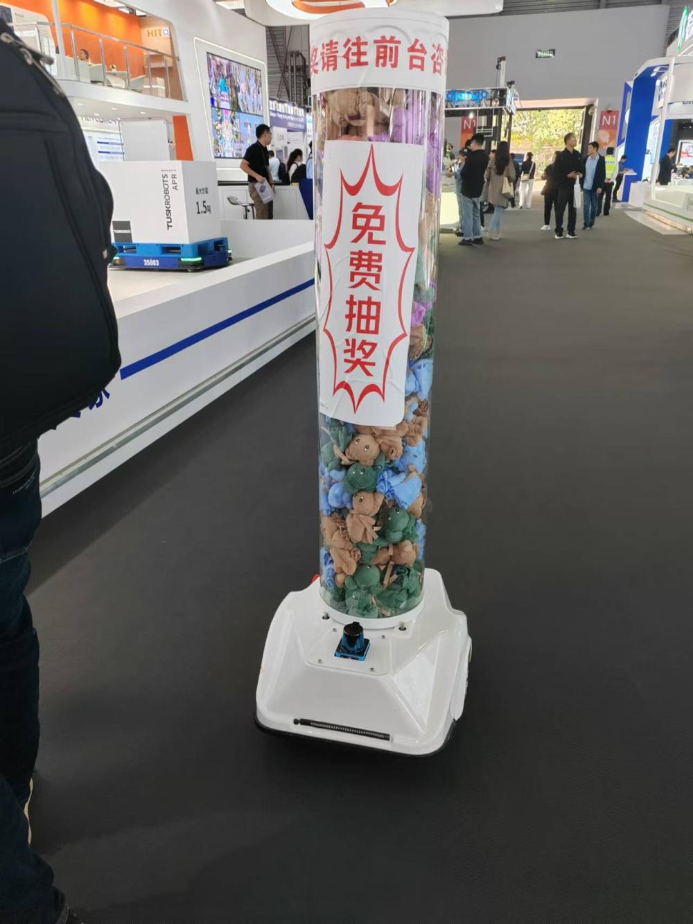 Applications of the SDKELI 2D Laser Scanner in AGV Obstacle Avoidance and Navigation