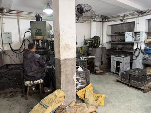 شركة Guangqi للصناعة والتجارة تعزز مكانتها العالمية في أدوات إصلاح السيارات والتصنيع الدقيق