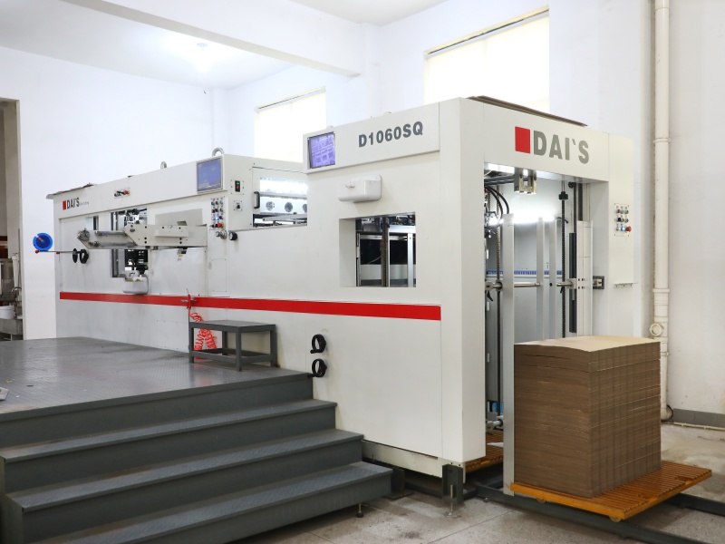 Taizhou Luqiao Enzuo Packaging Co., LTD