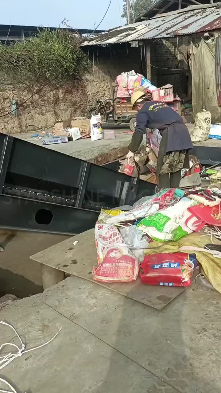 Baler di cartone
