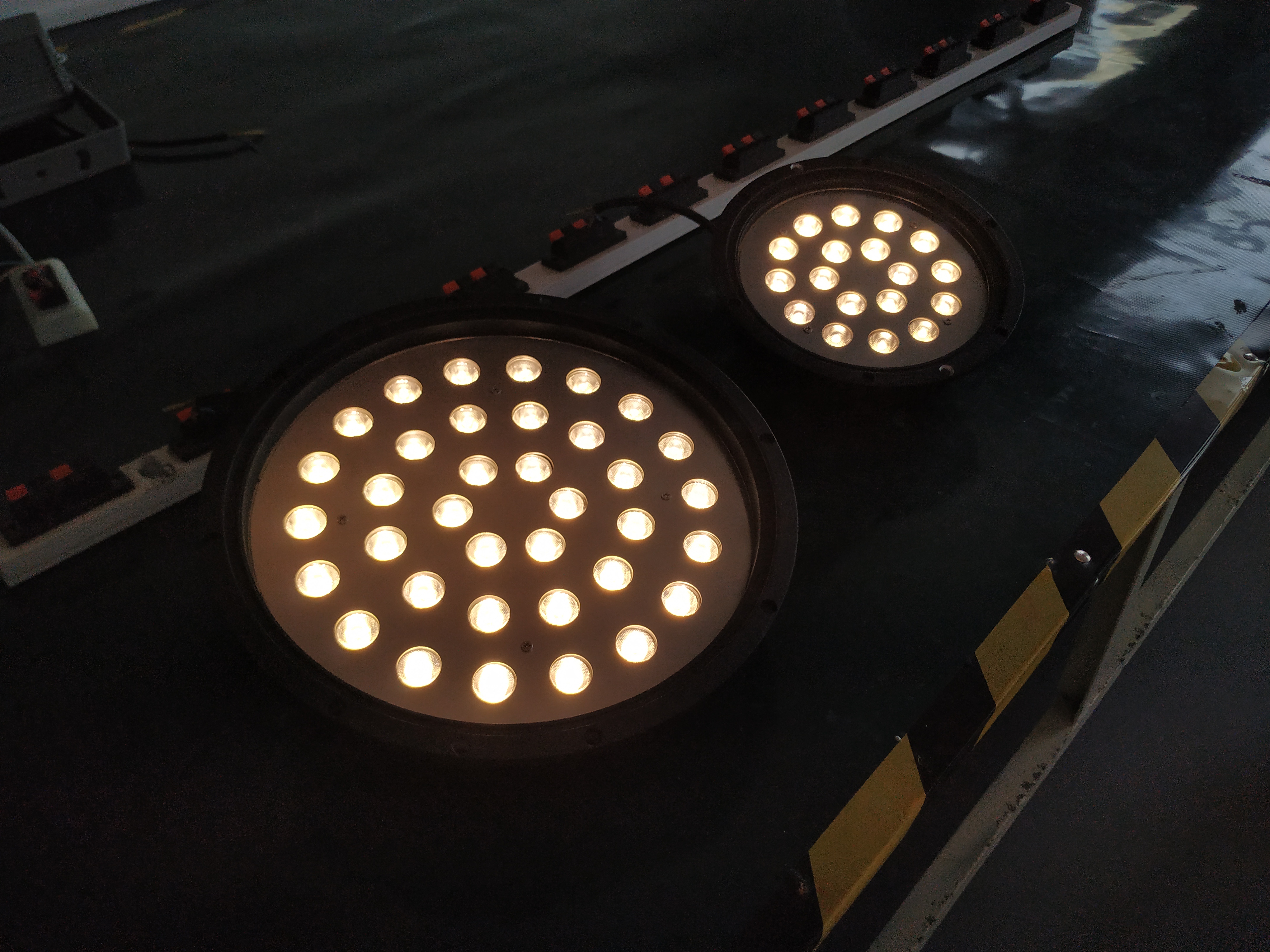 SYA-302 LED LED SUBLEDRIO