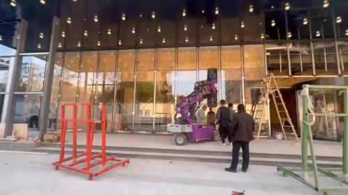 Op zoek naar een Smart Lifter van 800 kg? Maak kennis met de Cowest WSR‑800LA