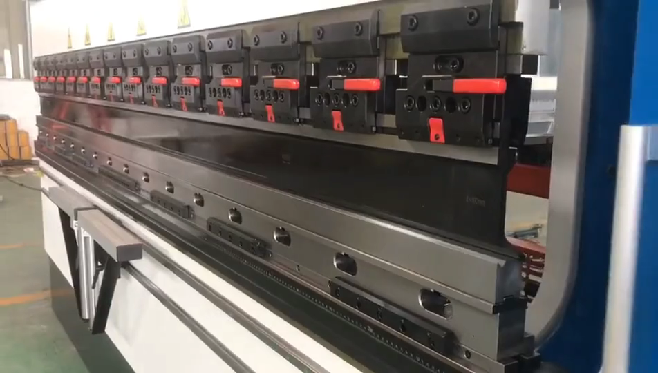 Bending Machine