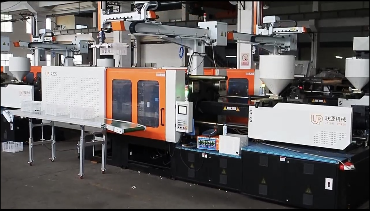 420T crate injection molding machine 