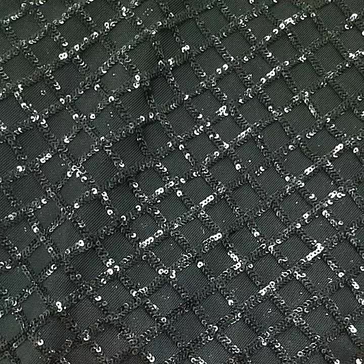 Mesh extensible avec tissu de conception de diamants à paillettes