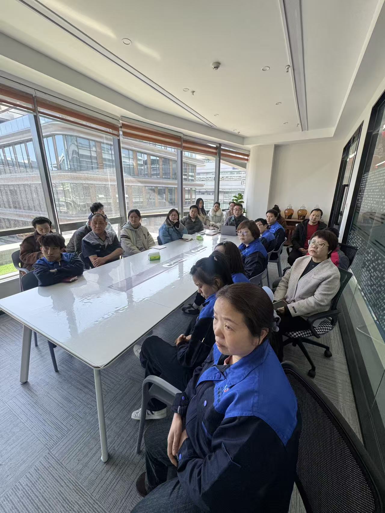 مؤتمر إصدار خطة تنفيذ الأعمال في نينغبو ORN لعام 2025