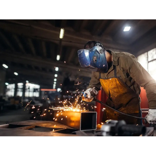 La industria mundial de máquinas de soldar está en auge en medio de la automatización, la tecnología inteligente y el crecimiento de la infraestructura