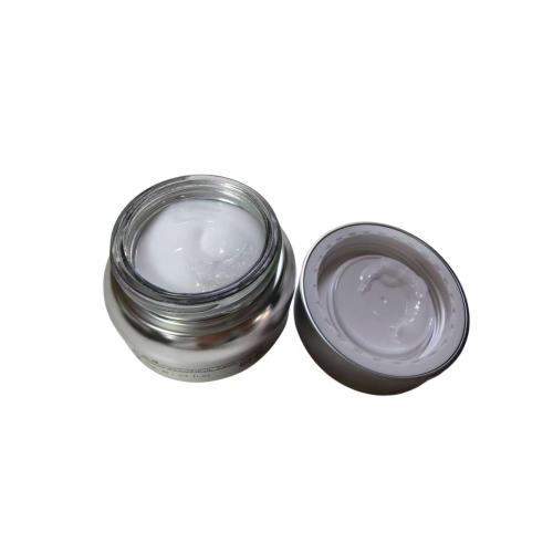 Resplandor herbario en el cuidado de la piel moderno: la creciente atención en torno a la crema iluminadora Panax Notoginseng