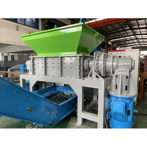 Double shaft shredder Machine