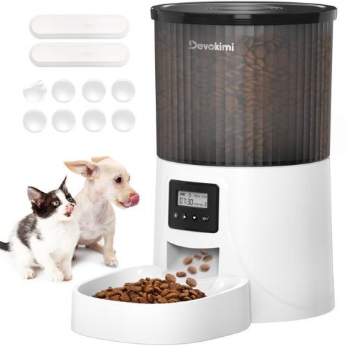 The New Pet Feeder Makes Feeding More Convenient