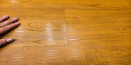 Processus de production de tôle d'acier à revêtement coloré en PVDF fluorocarboné imprimé au grain de bois