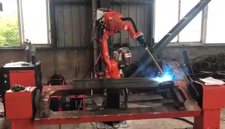 Yueda QJRH4-1 robot welding station